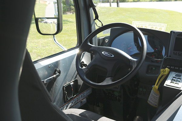 33430-driver-seat
