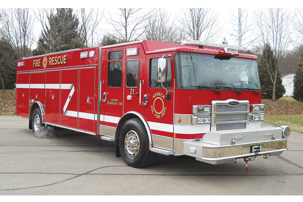 SENECA VOLUNTEER FIRE DEPT - Pierce Enforcer Rescue - 31349